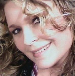 Meet your Posher, Cheri